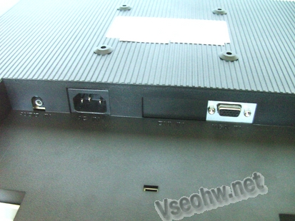 Recenze LCD Eurocase 2002 � 20� pro nemajetn�