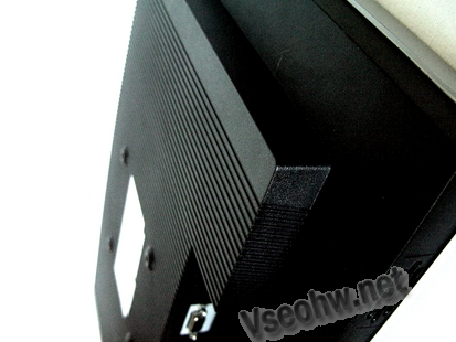 Recenze LCD Eurocase 2002 � 20� pro nemajetn�