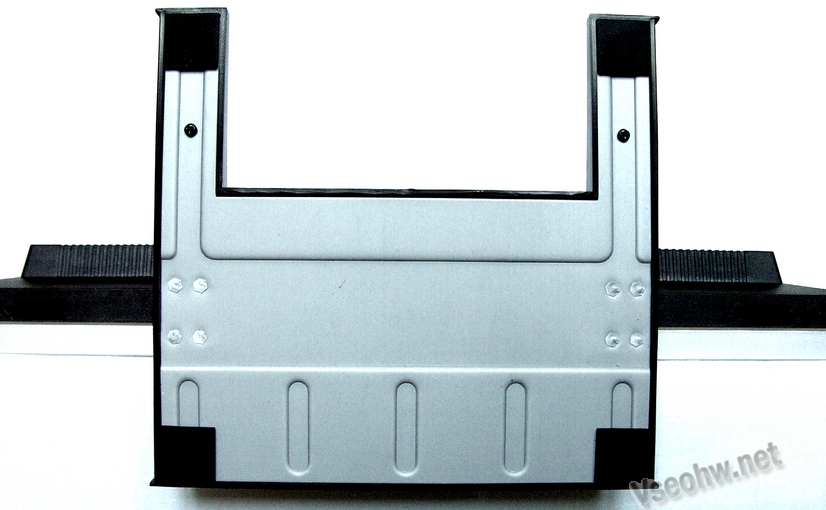 Recenze LCD Eurocase 2002 � 20� pro nemajetn�